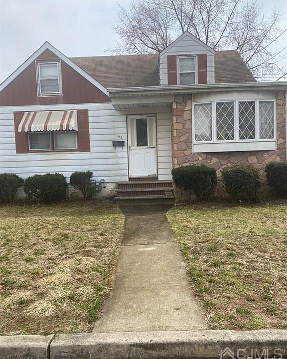 1st image of 199 Parker St