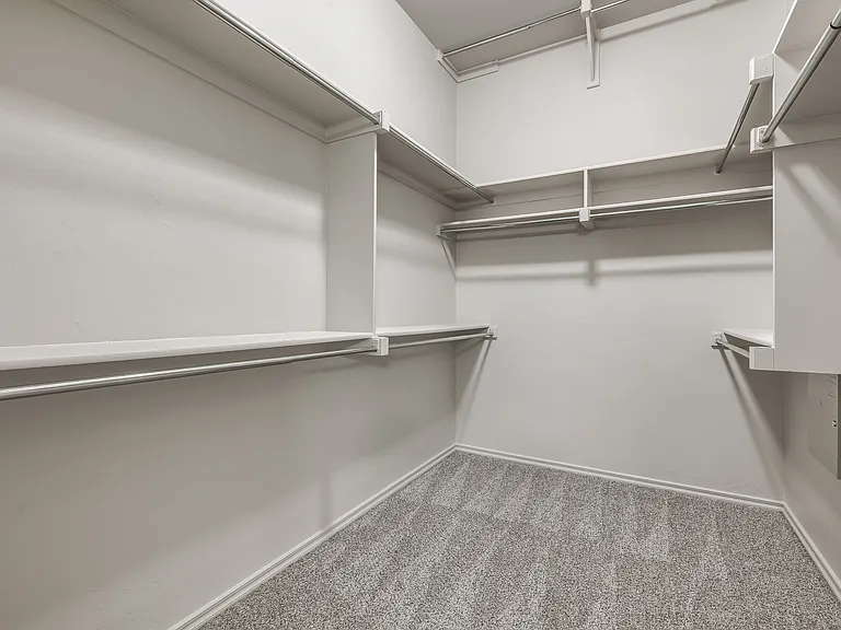 18705 Vivo Dr — Photo 43