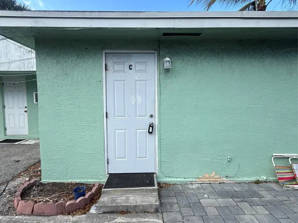 299 SE 12th Ave, Deerfield Beach, FL 33441