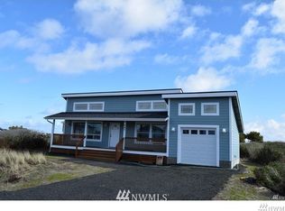 458 S Bel Air Loop, Ocean Shores, WA 98569