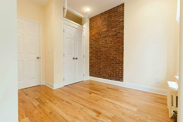 Rented by Keller Williams NYC | media 13