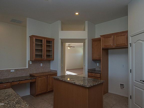 3rd image of 1143 S Chatfield Dr