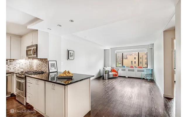 Rented by Douglas Elliman | media 22
