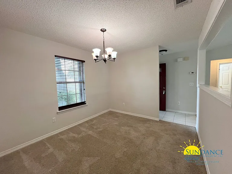 223 Westview Dr — Photo 10