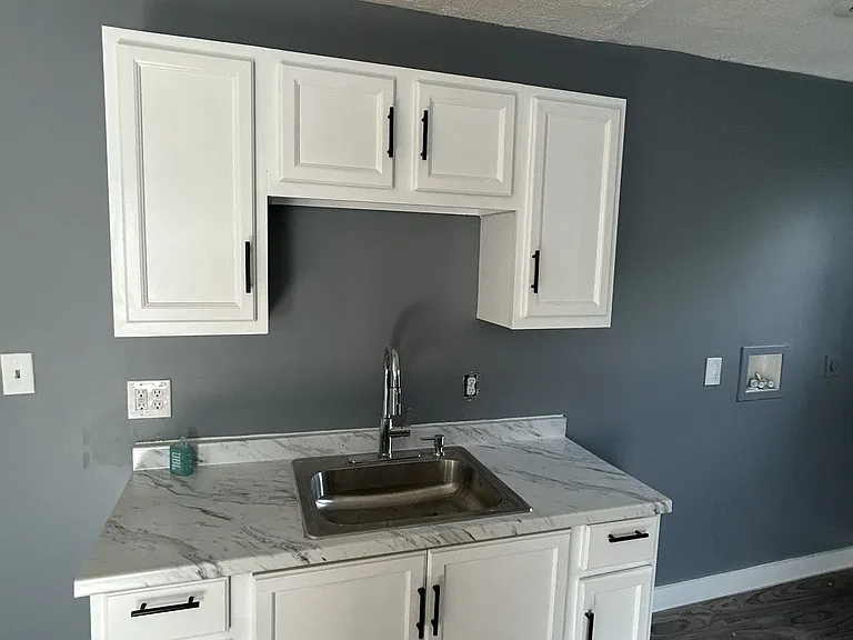 37-39 Wilmont St #3 — Photo 2