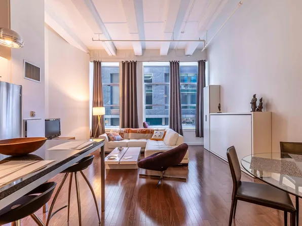 88 Kingston St Unit 2D, Boston, MA 02111