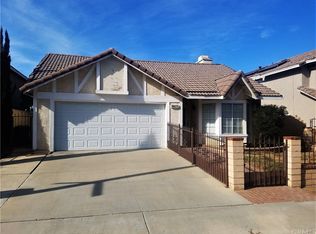11944 Maple Leaf Ln, Fontana, CA 92337