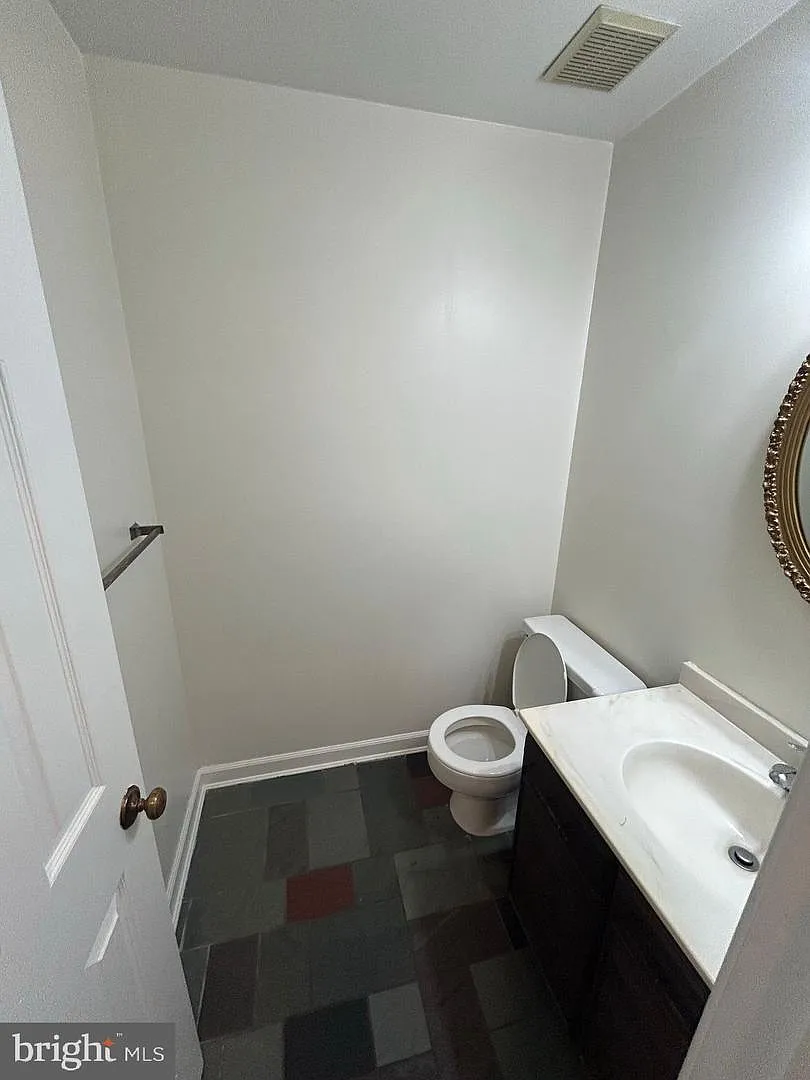 3816 Ridgelea Drive - 1 — Photo 4