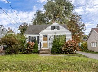 83 Edgeworth Ave, Portland, ME 04103
