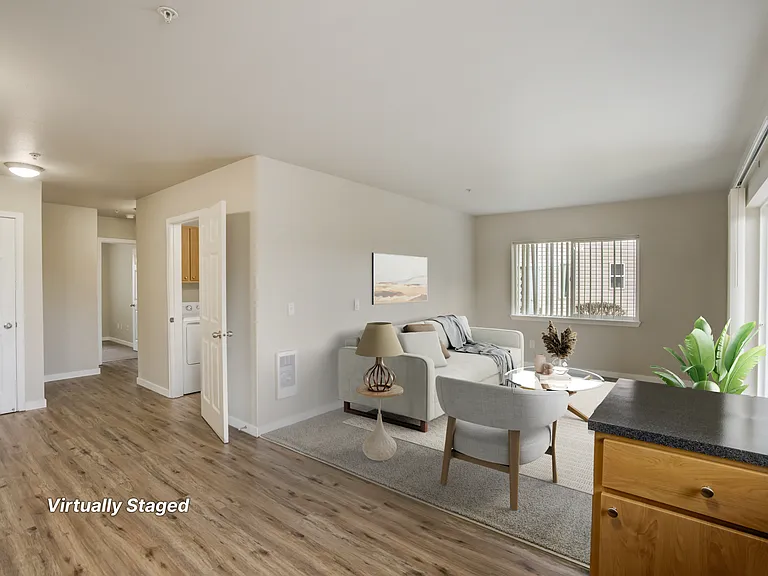 Legacy Oaks Apartments — Photo 3
