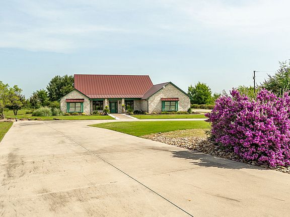 2nd image of 501 County Road 103