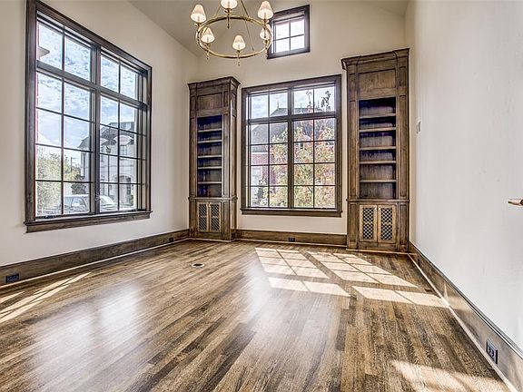 4th image of 35 Abbey Creek Way
