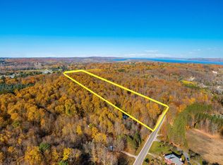 1452 Case Rd, Benzonia, MI 49616