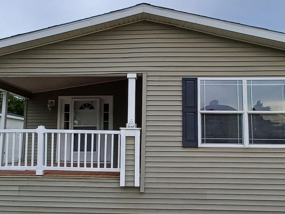 1st image of 42000 Liberte Dr