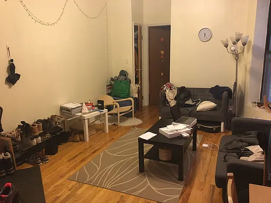 Rented by Metro Prop NY Corp | media 45