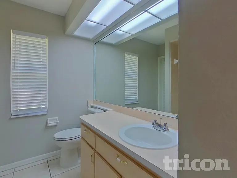 5913 Fall River Dr — Photo 12