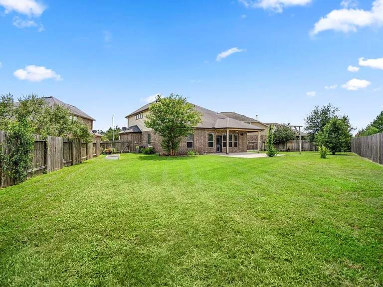 31767 Chapel Rock Ln — Photo 35