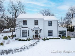 1600 Pontiac Rd SE, East Grand Rapids, MI 49506