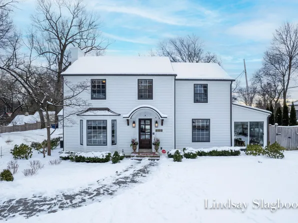 1600 Pontiac Rd SE, East Grand Rapids, MI 49506