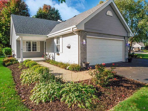 2nd image of 13934 Beulah Dr