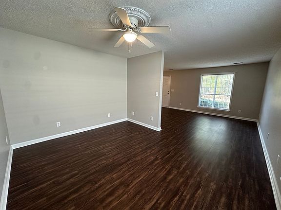 5th image of 359 Cobblestone Way