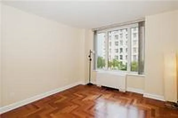 Rented by Keller Williams NYC | media 24