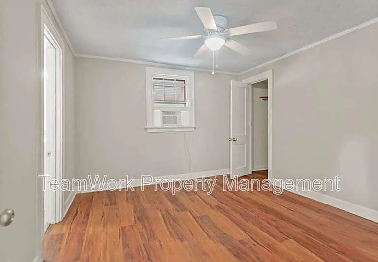3530 Admiral Dr — Photo 10