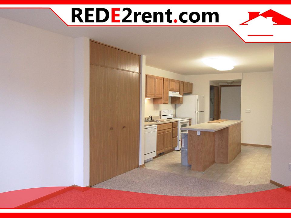 1st image of 1931 Dupont Dr Unit 100