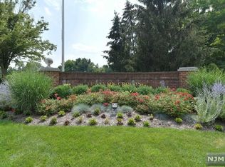 1081 Coventry Way, Mahwah, NJ 07430