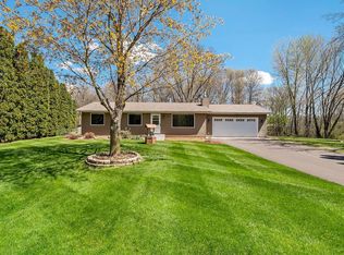 7916 Nancy Dr, Lino Lakes, MN 55014
