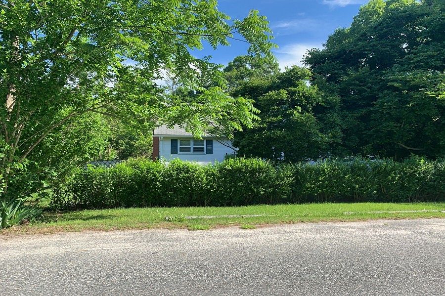 1st image of 183 Robinwood Dr