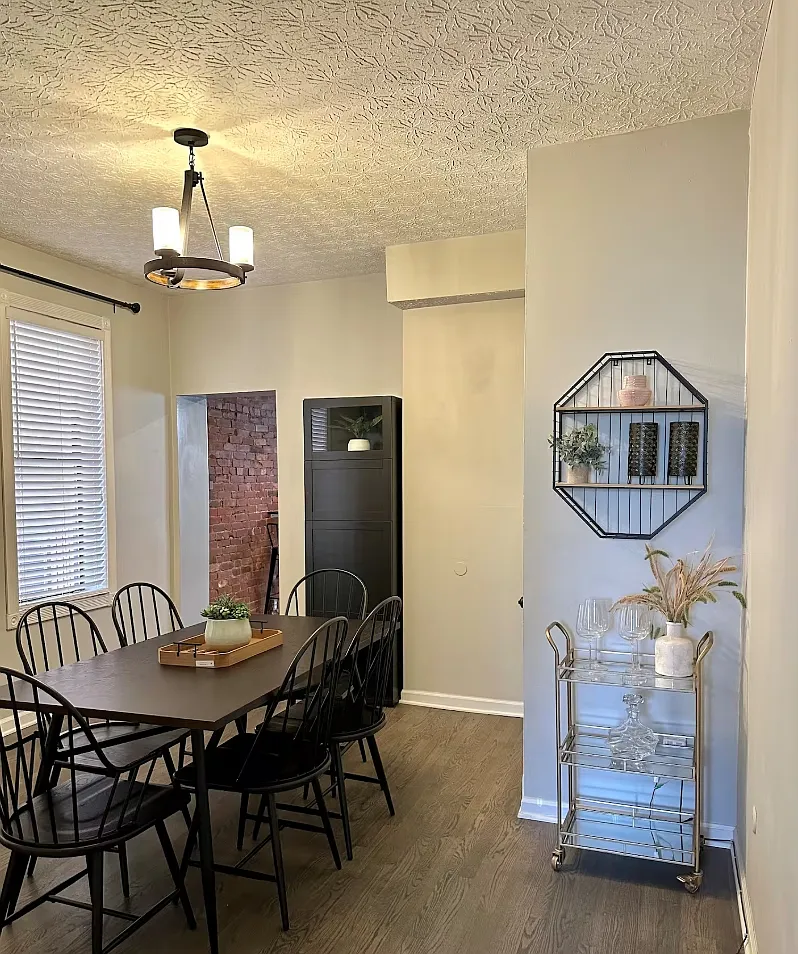 2 bed, 962 sqft, $2,000 — Photo 4