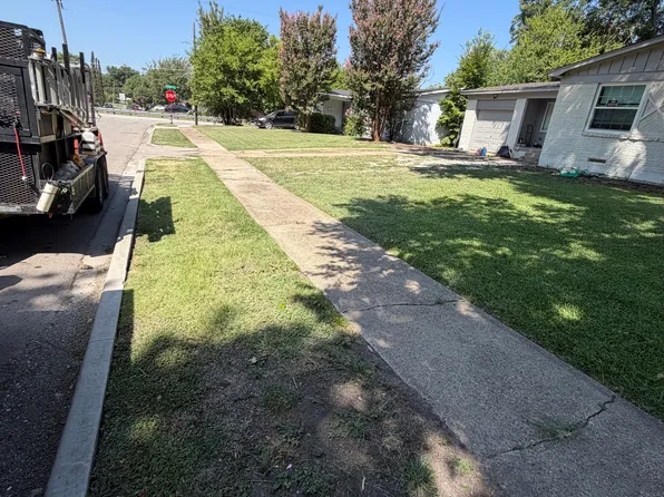 10809 Ruth Ann Dr, Dallas, TX 75228