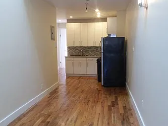 Rented by 4 Points Properties