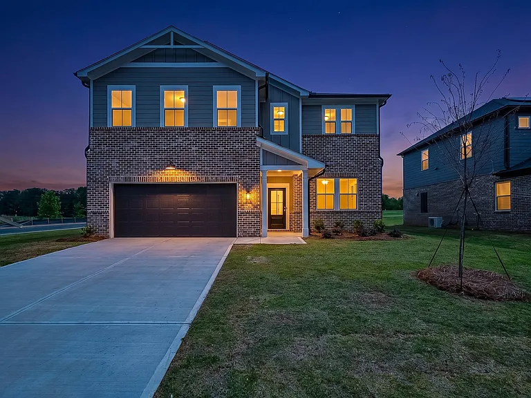 663 Dugout Dr — Photo 1