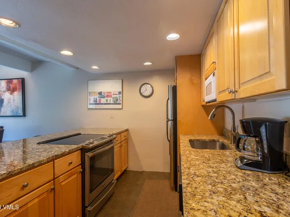 300 E Lionshead Cir #207, Vail, CO 81657