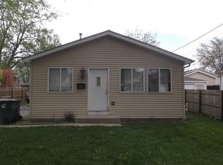 1025 N Elmwood Ave, Waukegan, IL 60085