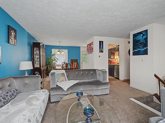 4th image of 1739 Del Rio Dr