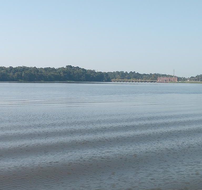 2nd image of 1302 River Pointe Dr