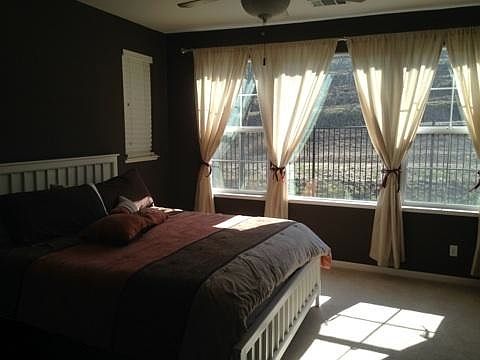 3rd image of 9513 California Oak Cir
