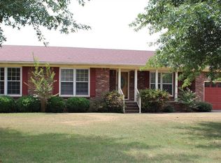 1307 Lisa Ln, Athens, AL 35611