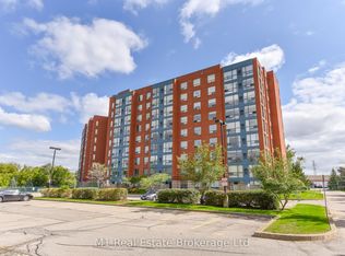 55 Blue Springs Dr #Penthouse 2, Waterloo, ON N2J 4T3