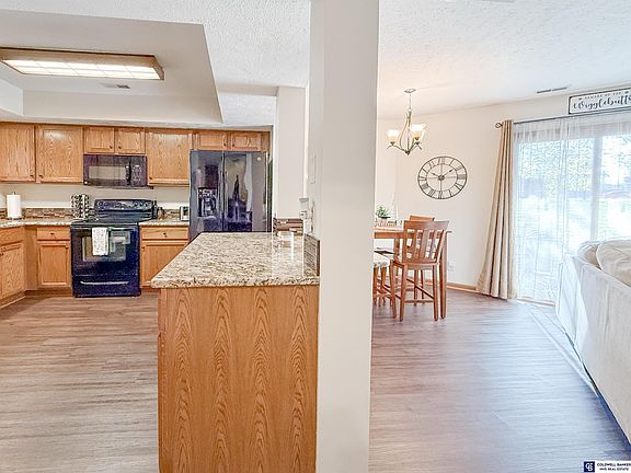 5th image of 609 NW 20th St #35