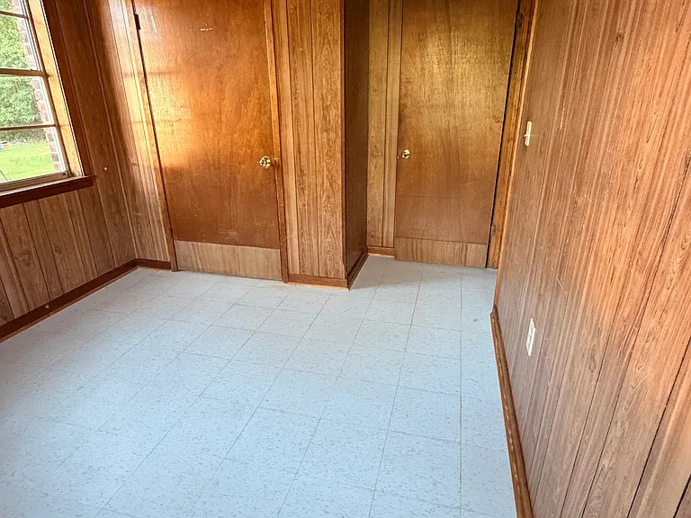 119 Loretta Dr — Photo 12