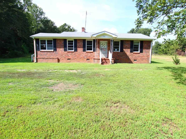 1337 Fowler Rd, Woodruff, SC 29388