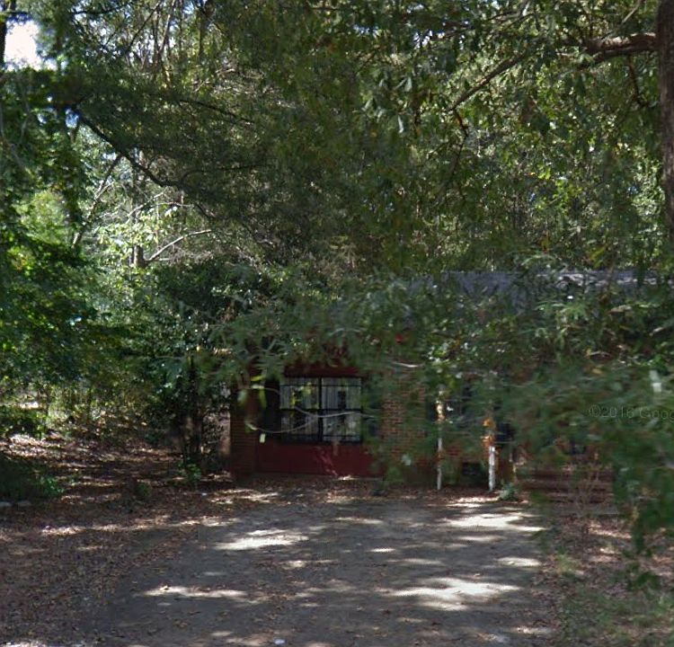 1st image of 200 Sunnyland Dr