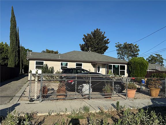 2nd image of 9063 Olive St