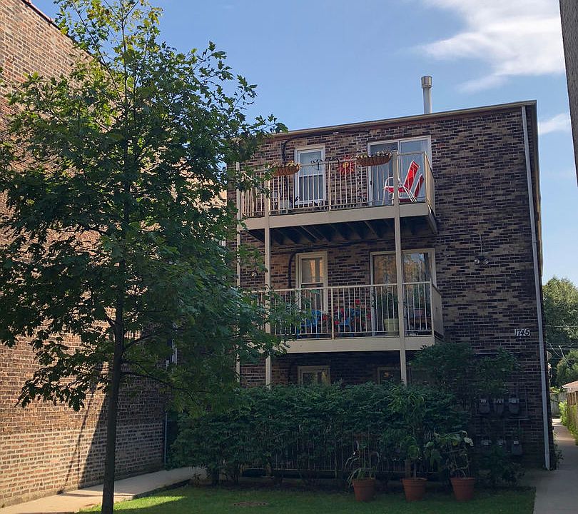 1st image of 1745 W Albion Ave APT 1S