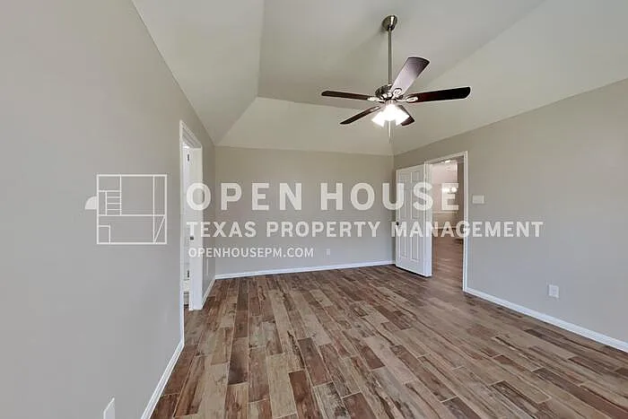 16803 Cobbler Crossing Dr — Photo 10