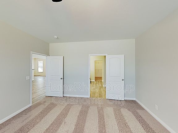 5th image of 328 E Georgia Ter